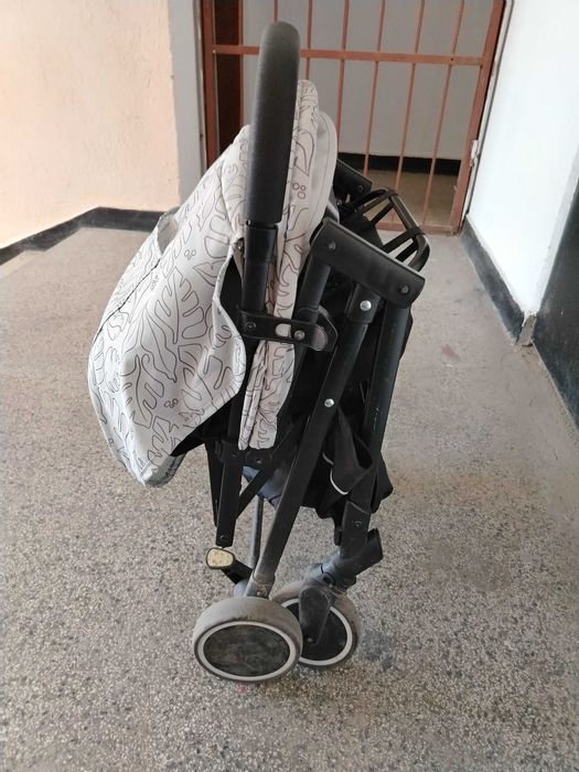 Два броя Детска лятна количка Chipolino - Кларис