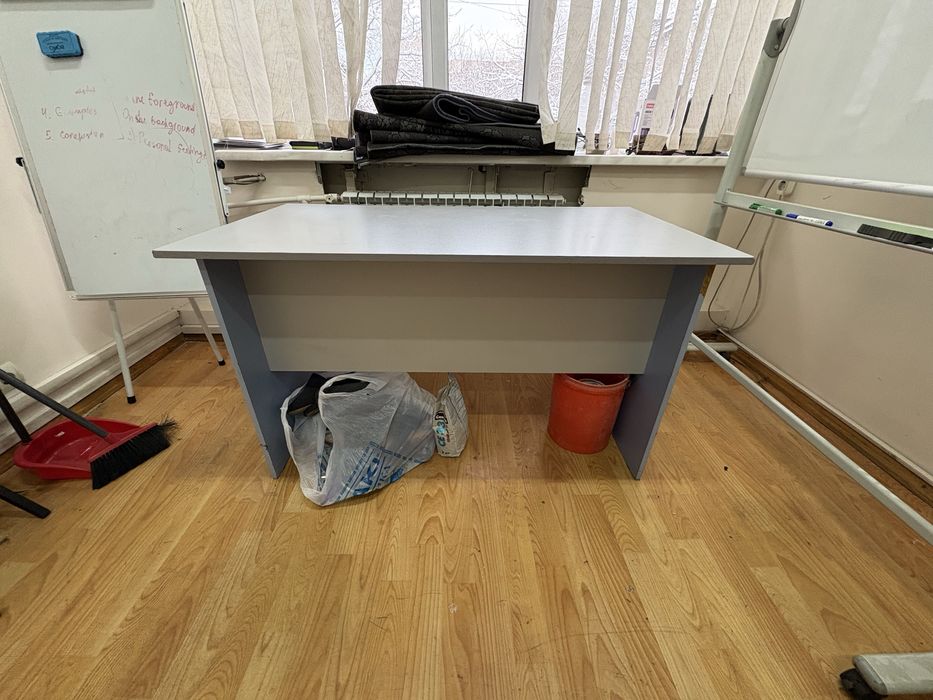 Продам стол, офисный стол, парта