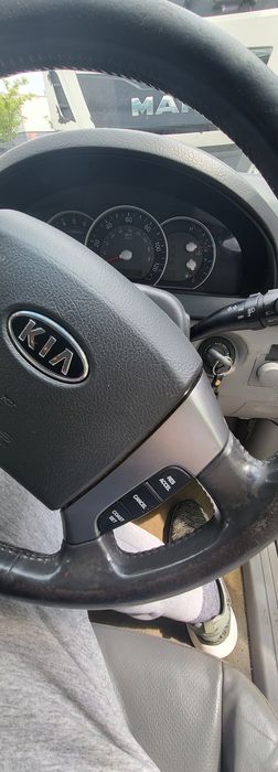 Vand Kia Sorento (lant de distribuție rupt)