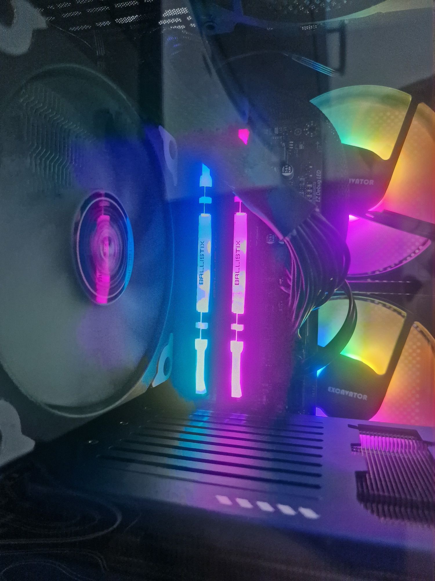 Memorie Ram 16gb (8x2) 3600mhz ddr4 RGB