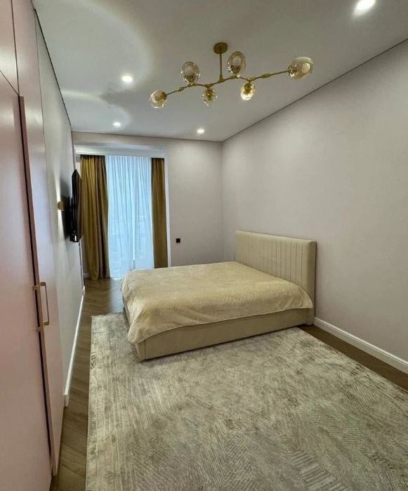 Кровать двухспальная