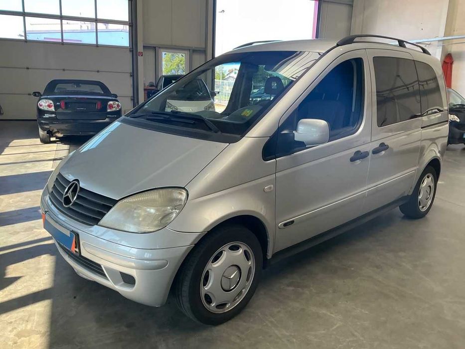 Dezmembrez Mercedes Vaneo 1.6 benzina Cutie Automata An 2002