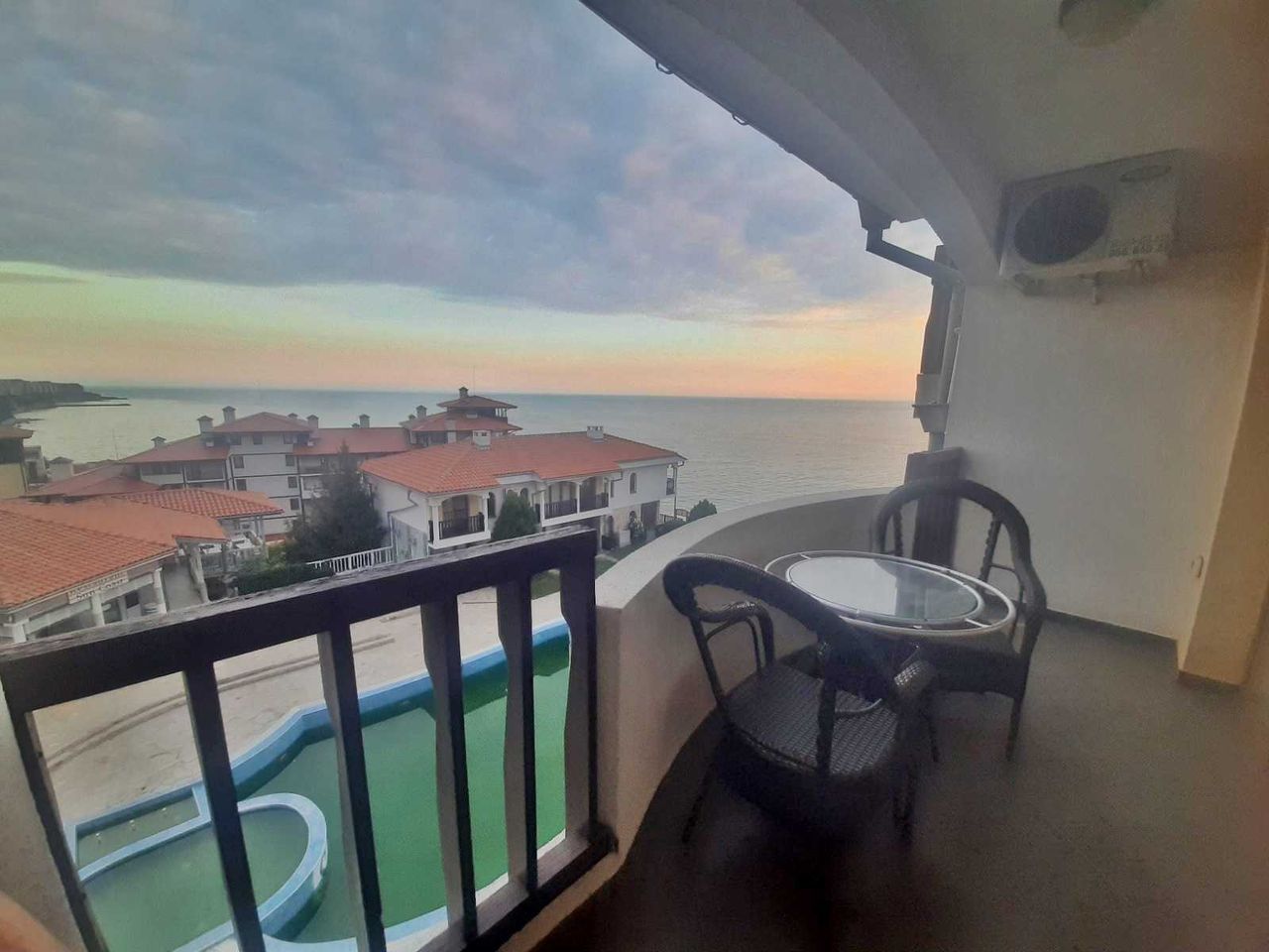 Продава се Двустаен апартамент в Свети Влас - 77 кв.м за 1455 €/кв.м - Снимка #13