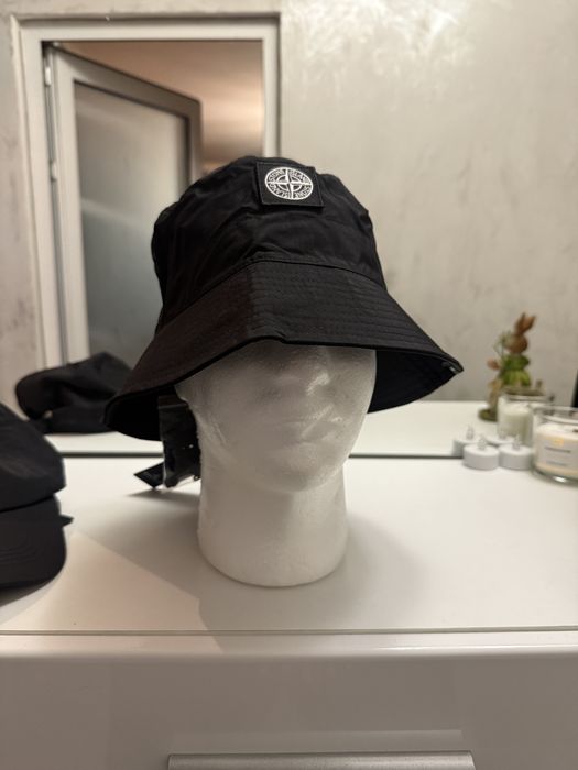 Шапки Stone Island