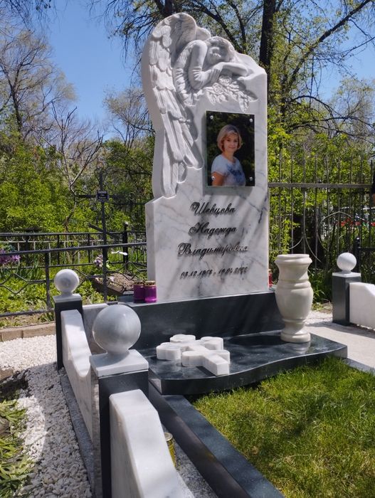 Гранитный комплекс,оградки,кресты, памятники,гравировка,фотокерамика