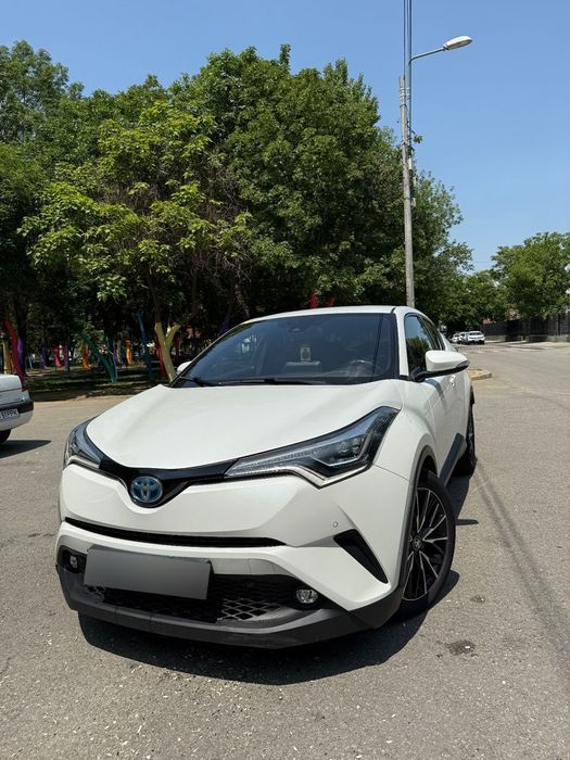 Toyota C-HR Toyota C-HR 1.8 HSD 122 CP 4x2CVT