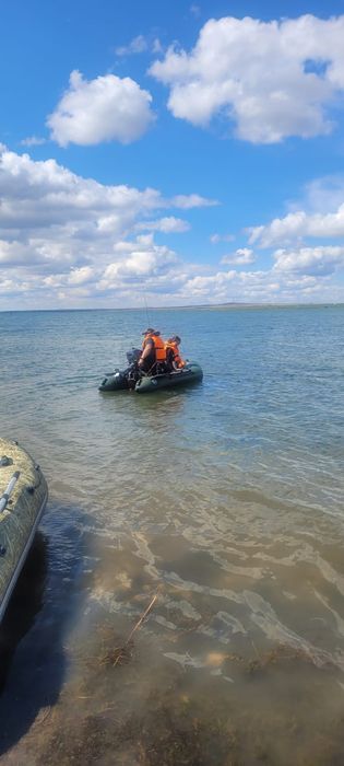 Продам комплект лодка+мотор