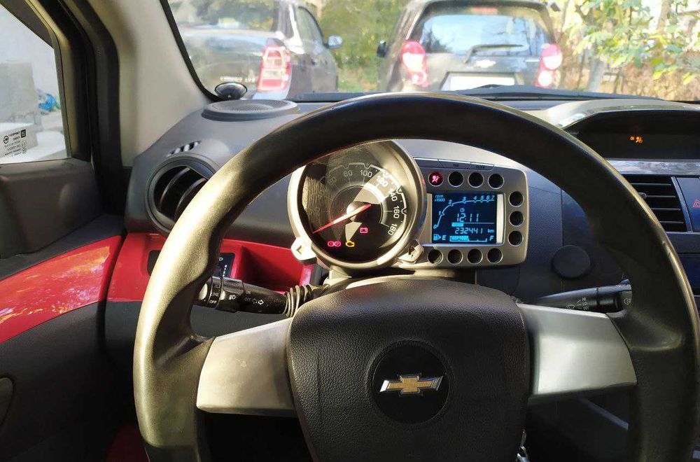 Продаю своё авто Спарк,2011 года