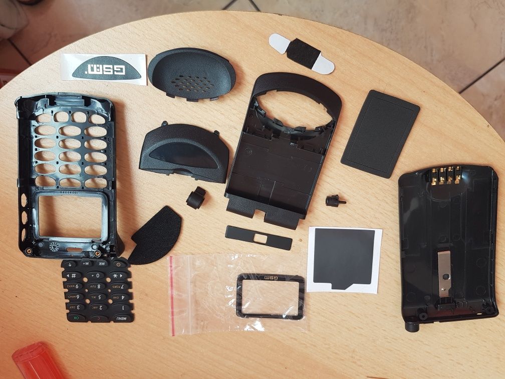 Carcasa telefon Motorola Star tac. Incarcator Motorola.