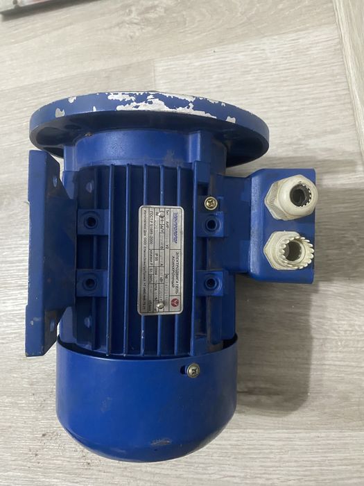 Электродвигатель асинхронный