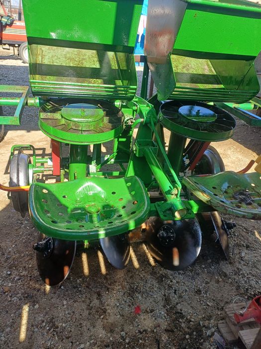 Mașina plantat cartofi cu colți hassia