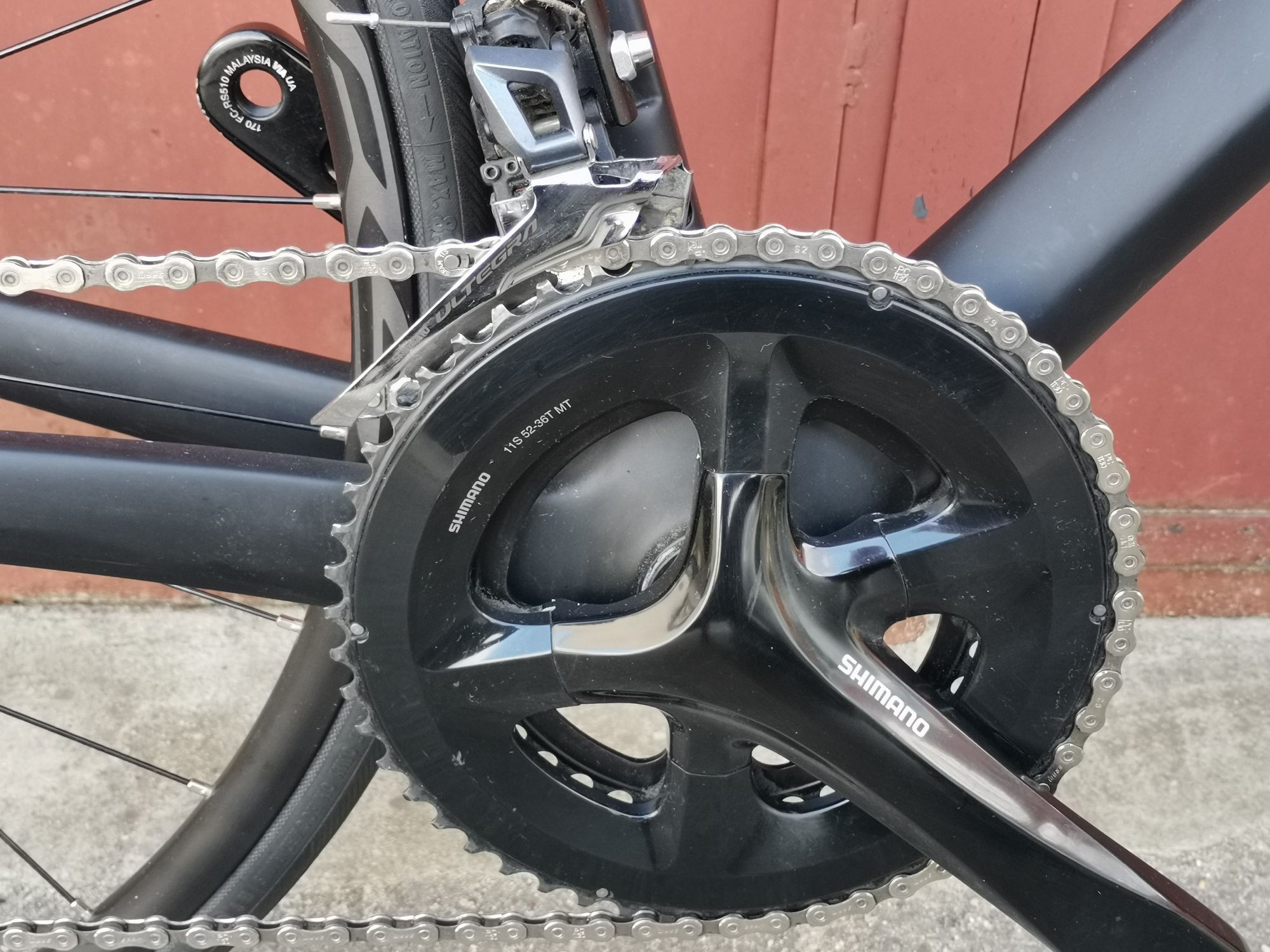 Bicicleta cursiera Carbon 2023 Rebel frane disc hidraulice ech Ultegra