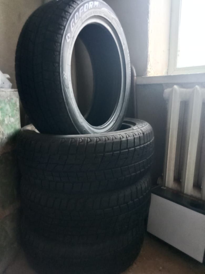 Шины зимние 21550R17