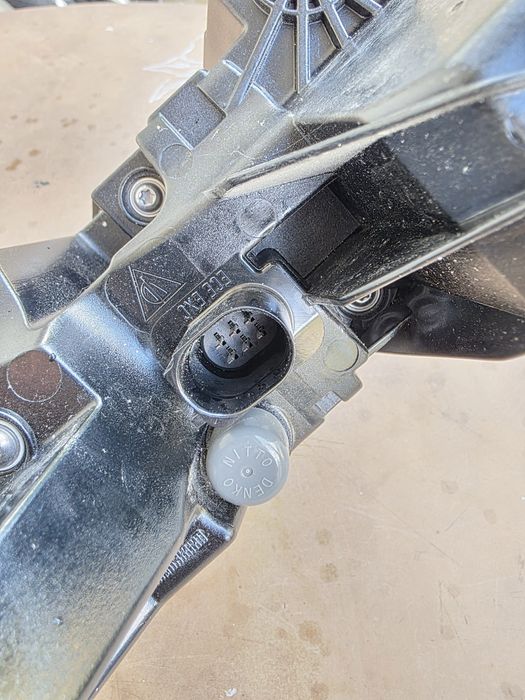 Porsche Panamera 971 GTS 2023 ляв стоп след 2020