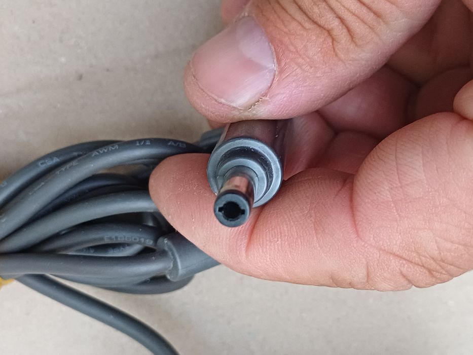 Incarcator original Dyson 26v in stare buna