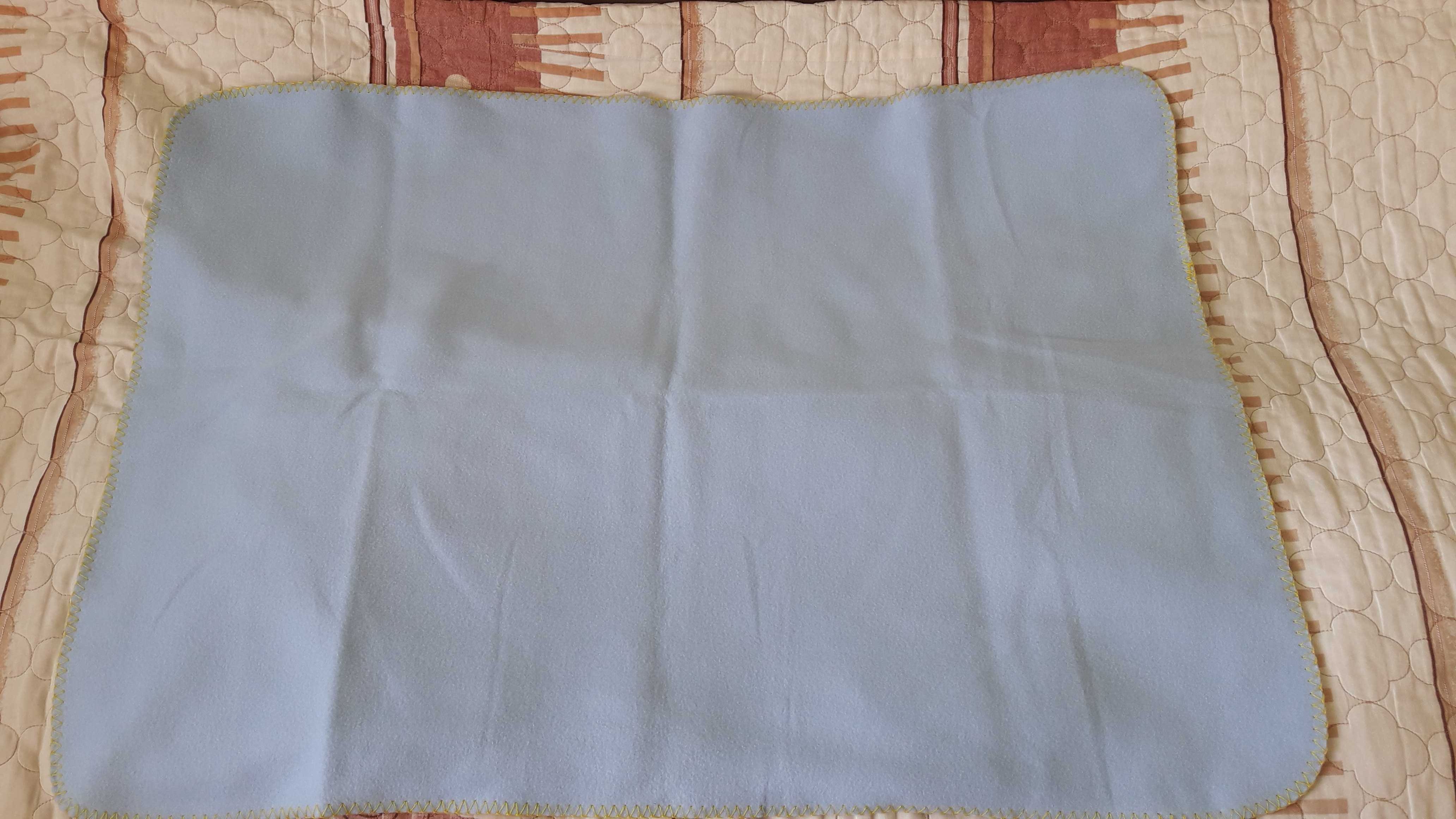 Детски одеяла с размери 100-75 см., 2 броя