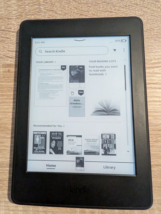 Kindle Paperwhite 7 impecabil cu husa