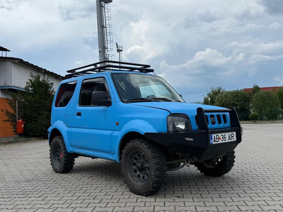 Vând Suzuki Jimny 1.3 benzină