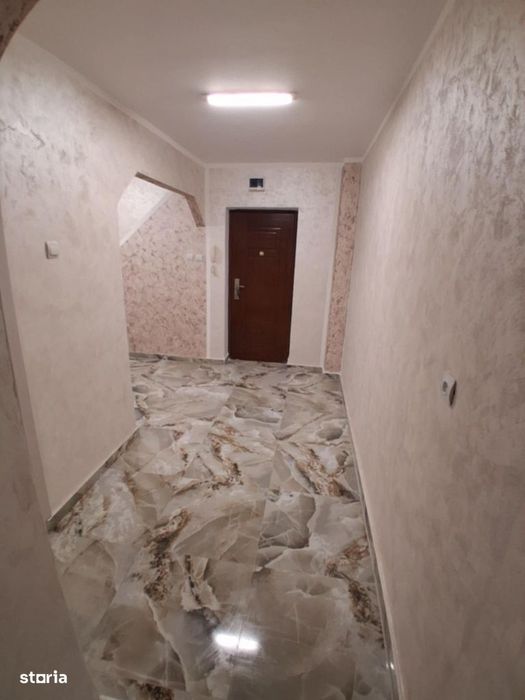 Decomandat 2 camere Energiei et 3 renovat