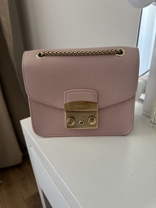 Чанта Furla розова