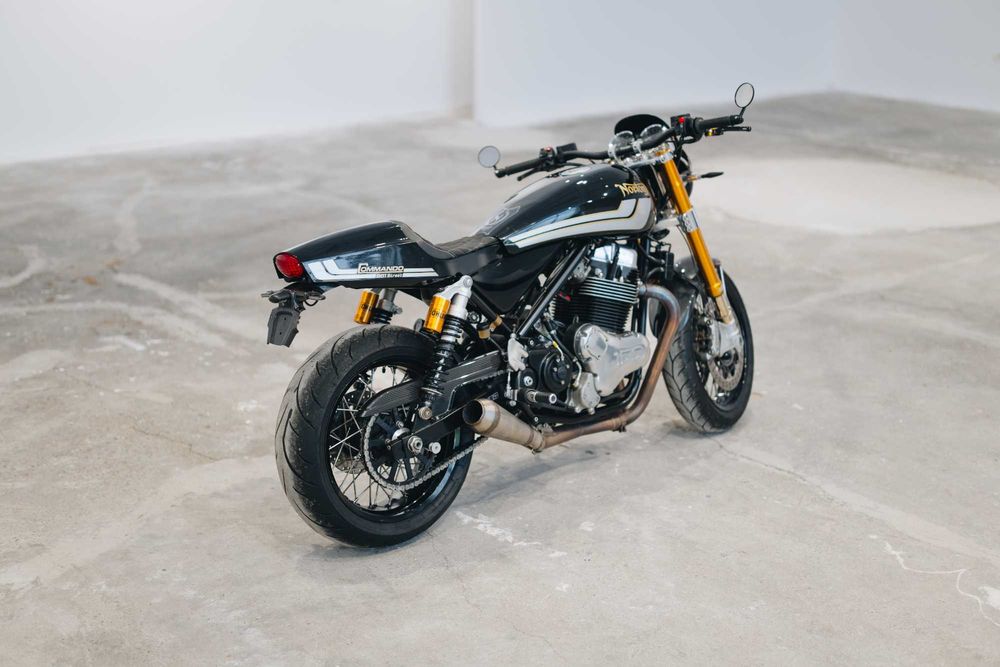 Norton Commando 961 (cafe racer / nu Triumph, Scrambler)