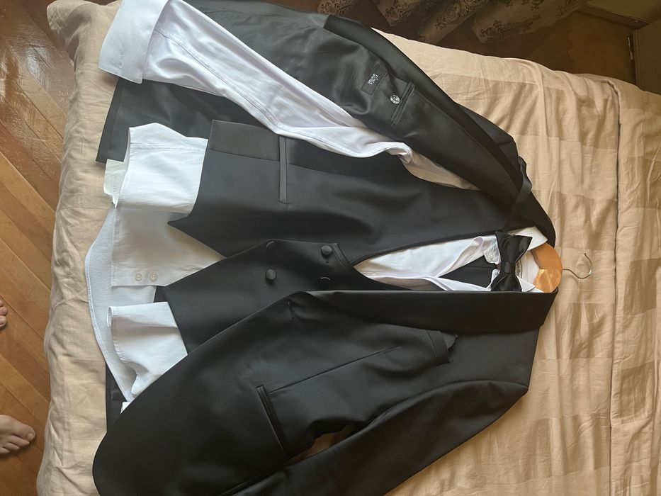 Costum de mire, inclus cămașa