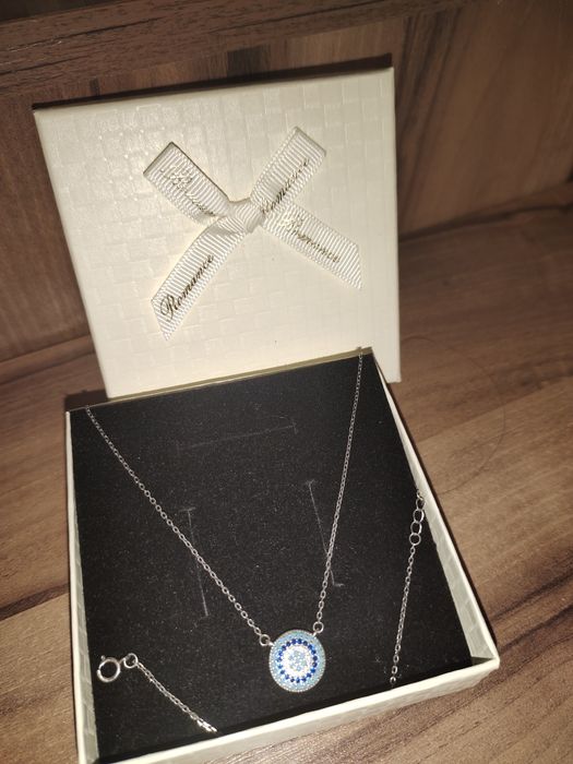 Бижутерия jewellery в подарок на 8мое марта в упаковке