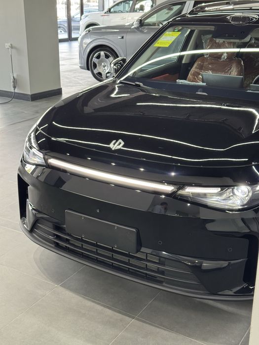 Leapmotor C16 restyling hybrid