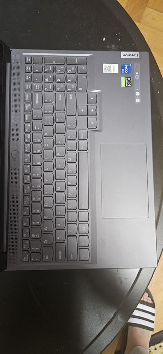 Laptop lenovo legion slim 5 16irh8