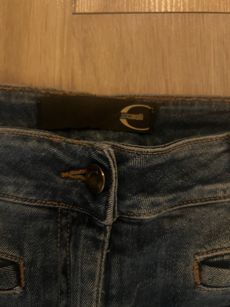 Оригинални дънки just cavalli