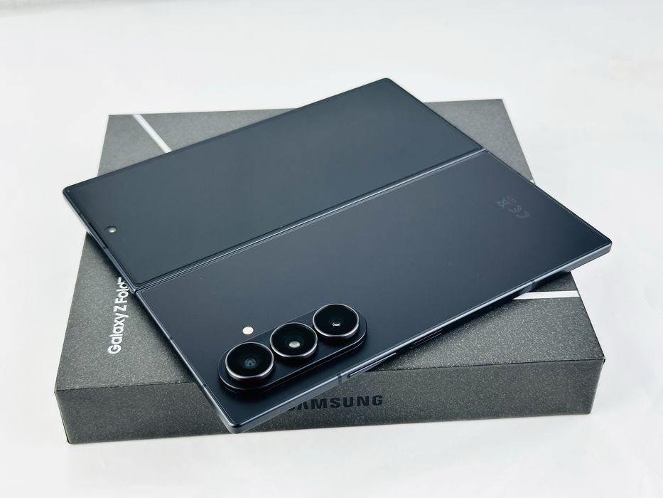 НОВ! Samsung Galaxy Z Fold 7 5G 512GB 12RAM Jetblack 2г. Гаранция!