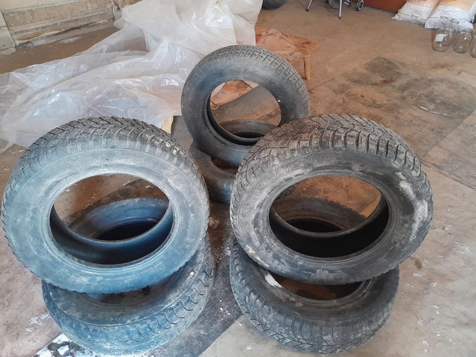продам колесо R16 205/70