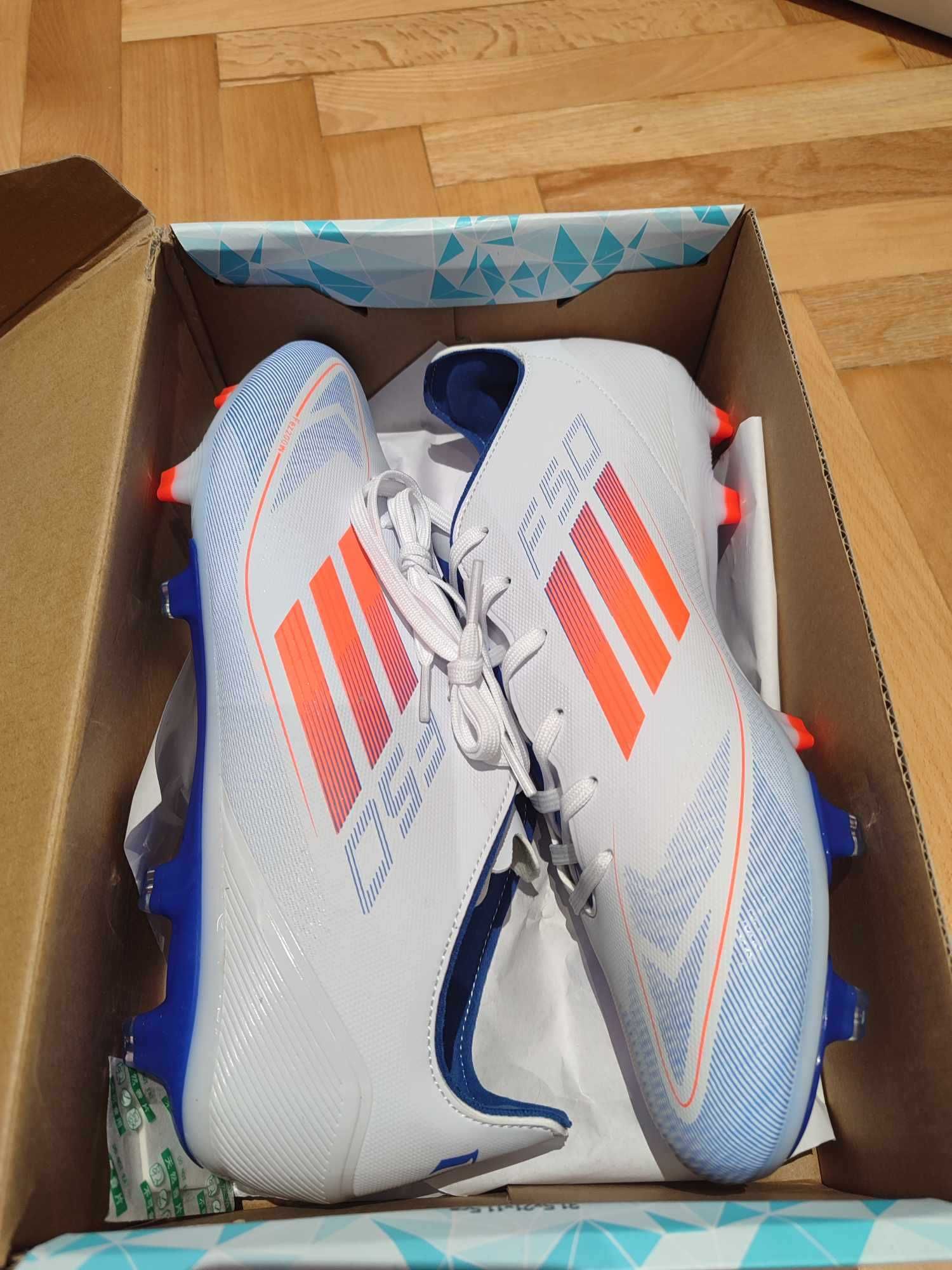 Бутонки, футболни обувки Adidas F50, Messi Лионел Меси, 44 номер НОВИ