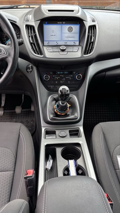 Vand Ford Kuga AWD