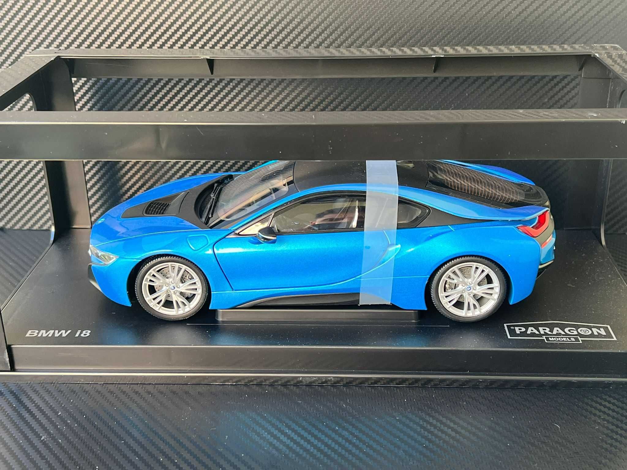 Macheta Auto 1/18 Paragon BMW I8 E Drive Protonic Blue Frozen Grey