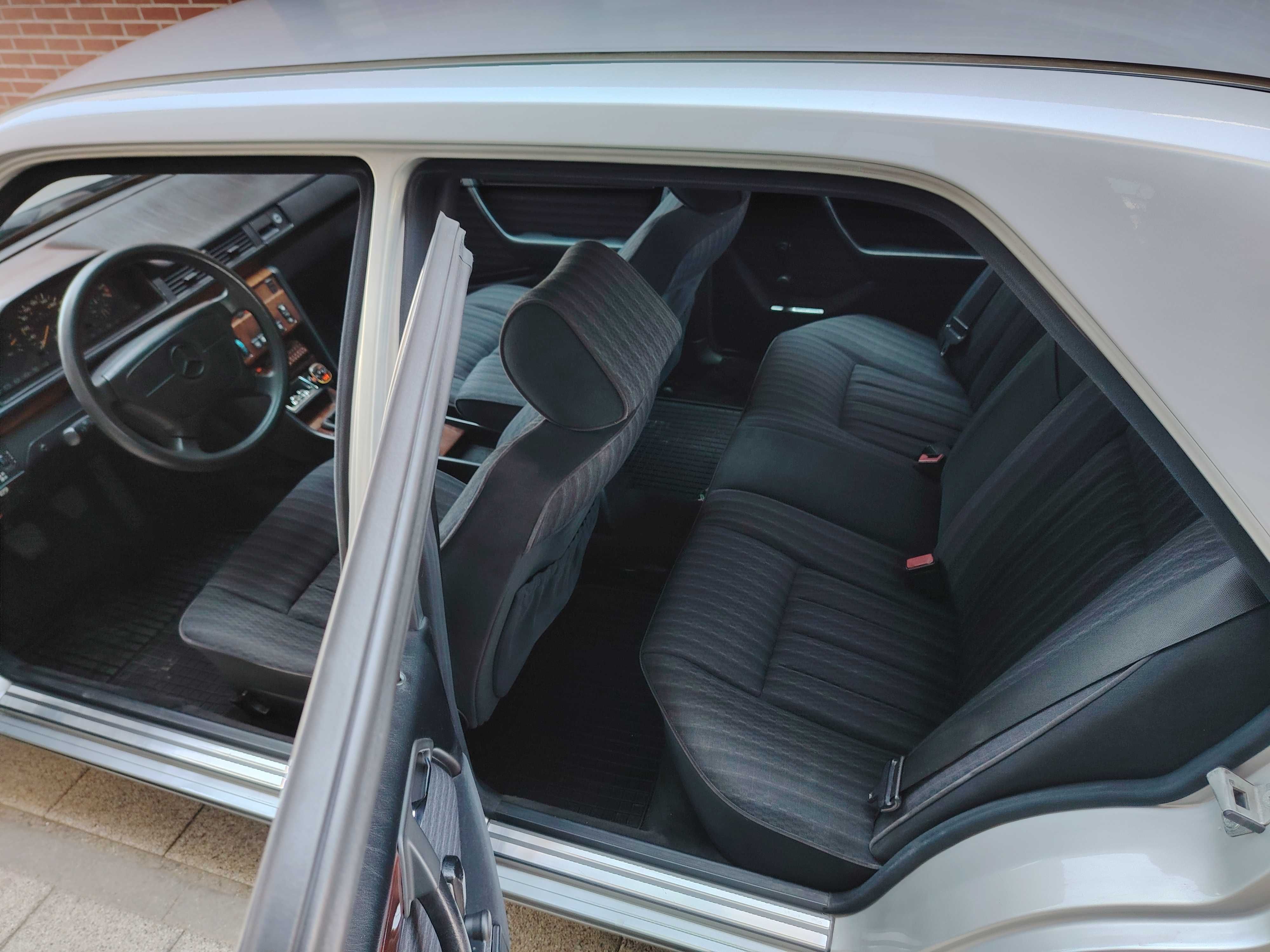 Mercedes 200E W124