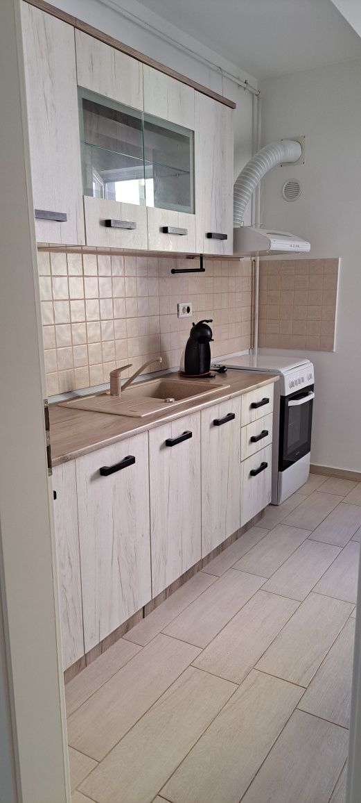 Proprietar , ap 2 camere complex Blue Residence preț 116500 €