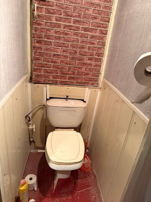 Метро Чиланзар 16 кв. 2комн квартира РАЗДЕЛКА