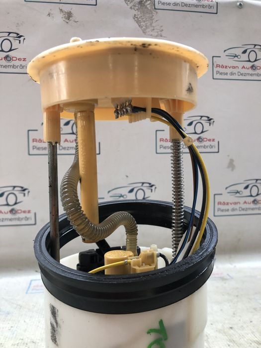 pompa rezervor motorina volkswagen touran 2.0 motorina 2012