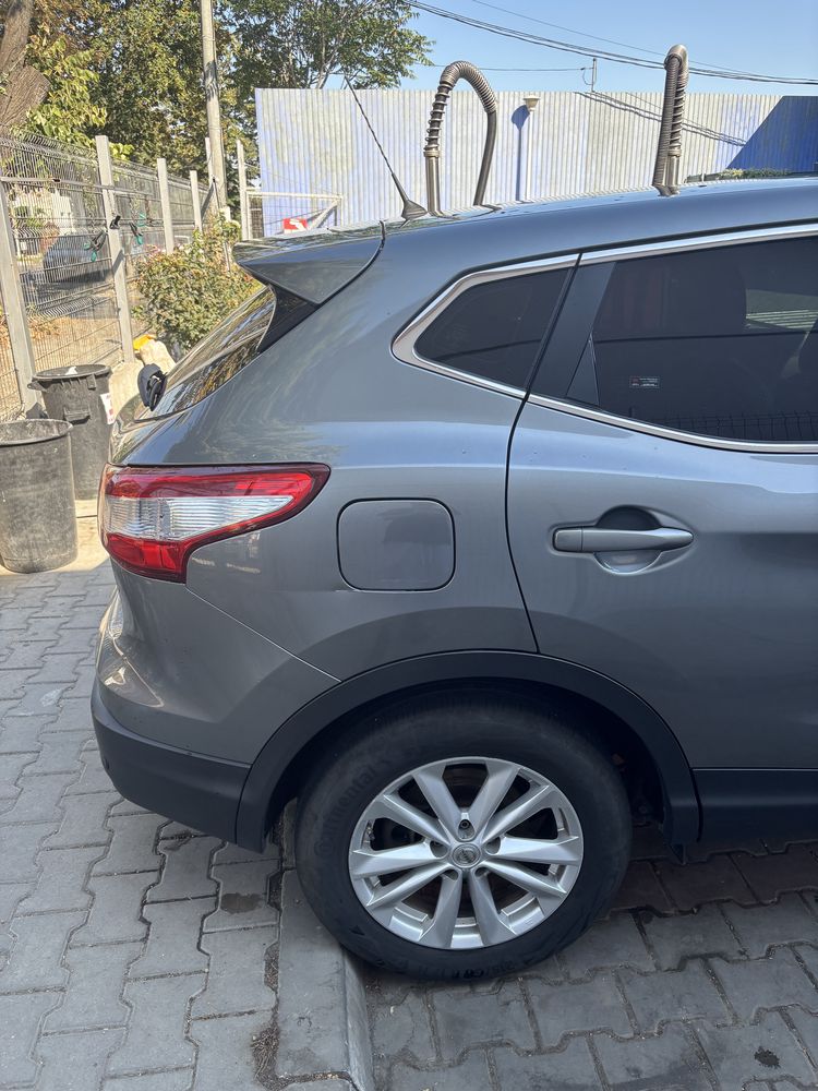 Nissan Qashqai 2014