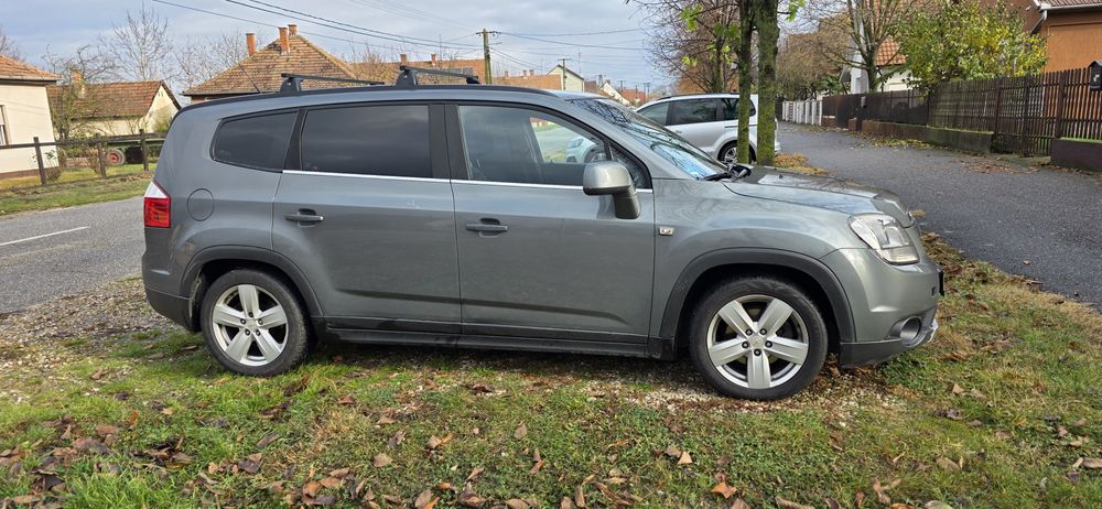 Vând Chevrolet Orlando - 7 LOCURI