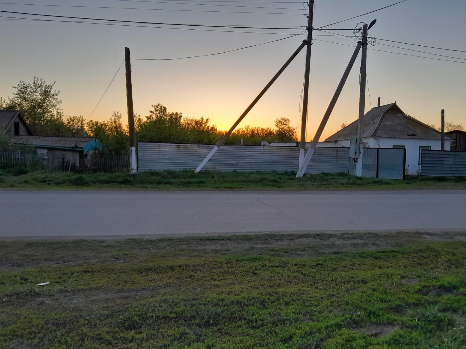 Продам 2 участка в ст. Жалтырь