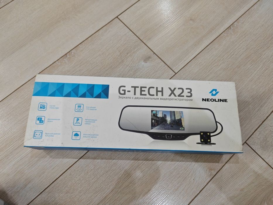Neoline зеркало с 2х канальный видеорегистратором
