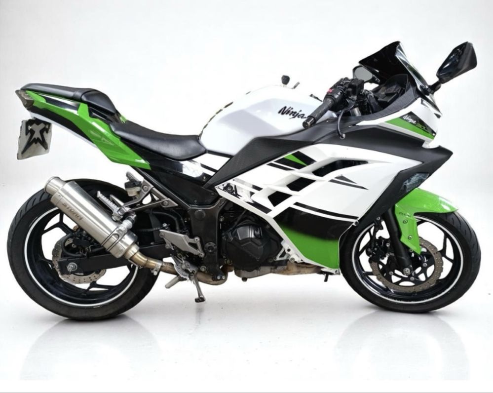 Kawasaki ninja 300 2015 г НА ЧАСТИ