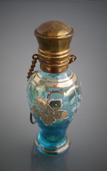 Парфюмно шишенце за окачване/шателан 19-ти век