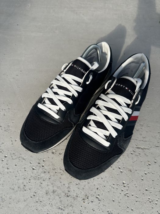 Adidasi Tommy Hilfiger
