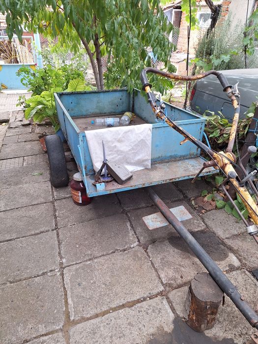Продавам мотоблок Акме с инвентар