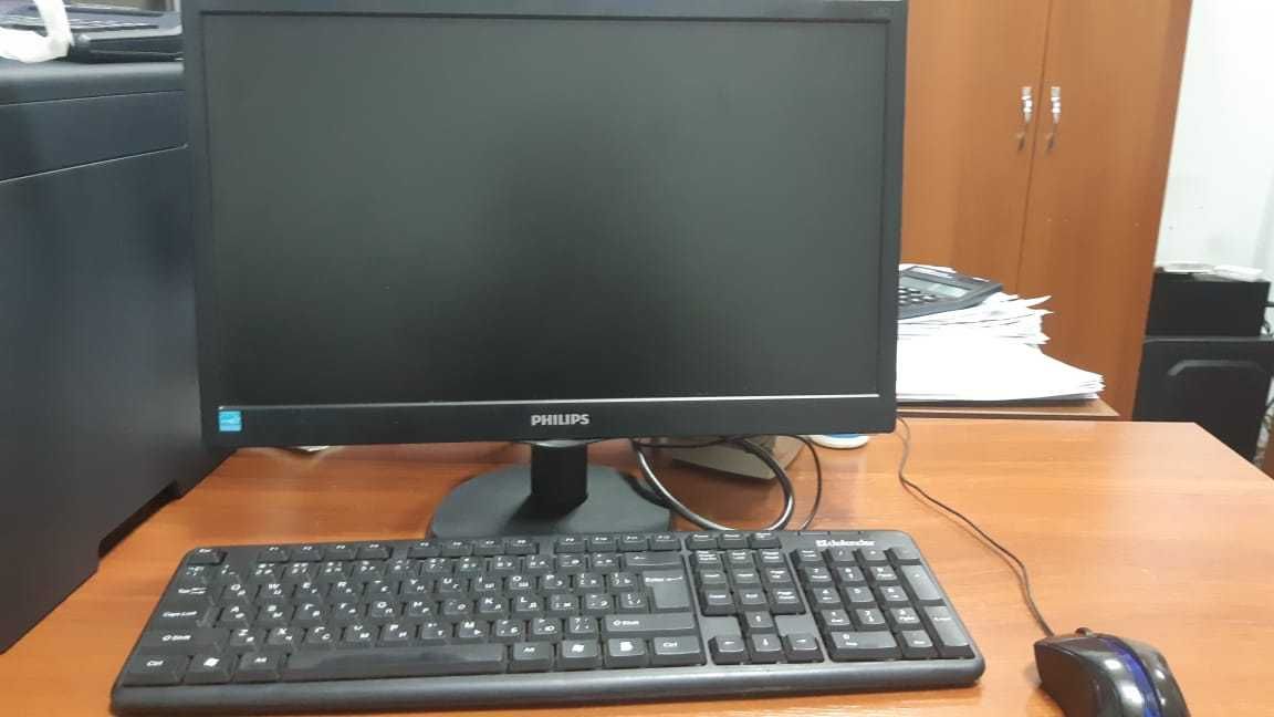 Офисный компьютер