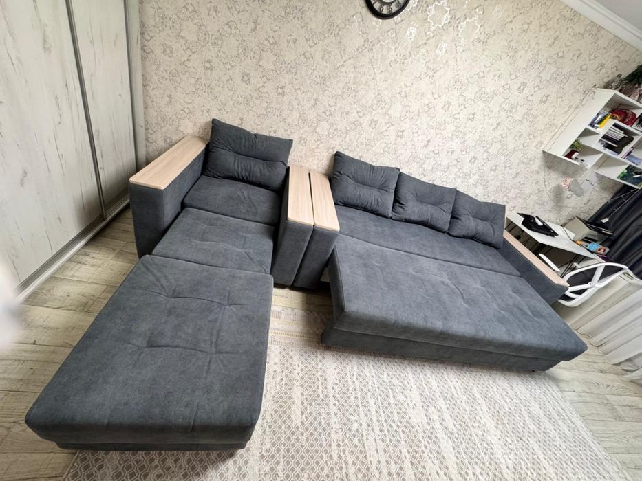 Продам диван с креслокроватью