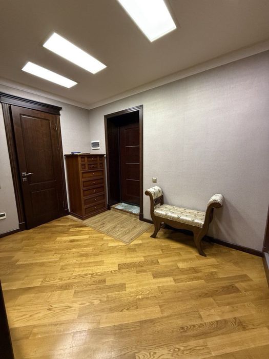 Срочно продается каартира Ц2. 3в2/1/4